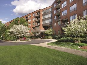 210 Nahanton Street 404, Newton MA 02459