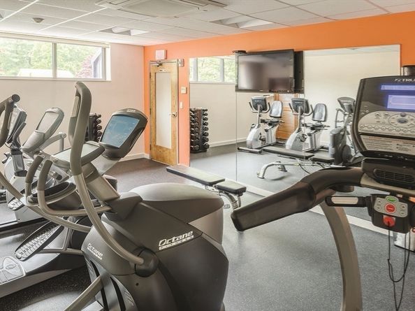 210 Nahanton Street 404, Newton MA 02459