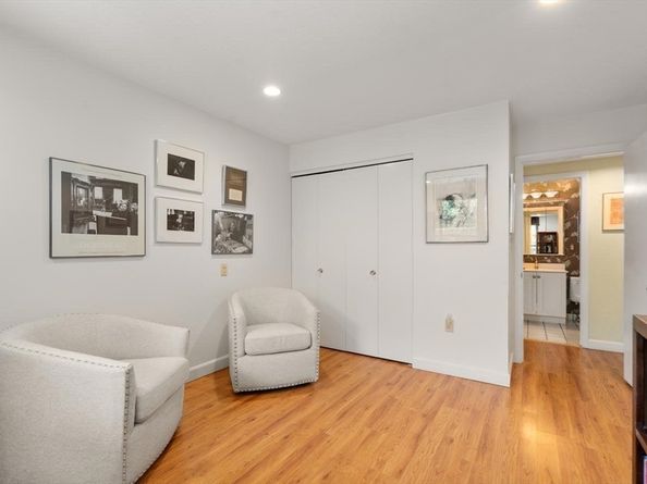 210 Nahanton Street 404, Newton MA 02459