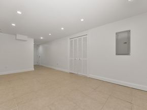183 L St 1, Boston MA 02127