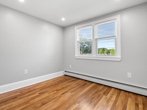212 Cambridge Rd, Woburn MA 01801