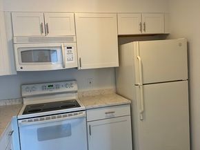12 Chancery Ct 205, Lynn MA 01902