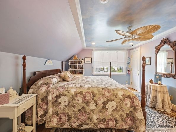 15 Vine Ave, Quincy MA 02169