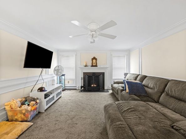 15 Vine Ave, Quincy MA 02169