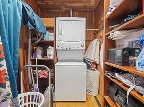 15 Vine Ave, Quincy MA 02169