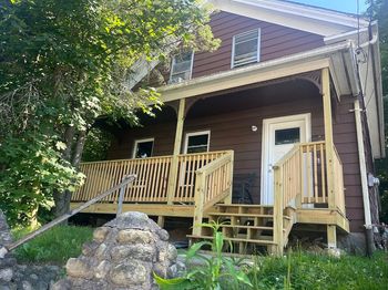 48 Lake St