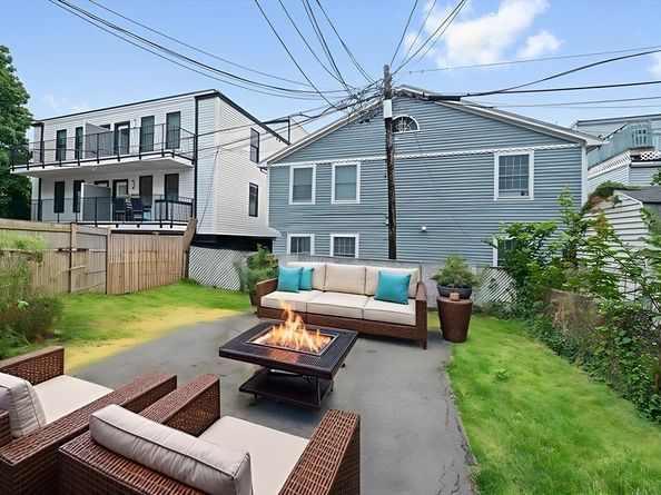 13 Gates St, Boston MA 02127