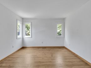 9 Stony Brook Rd, Westford MA 01886