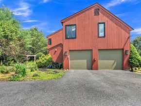 9 Stony Brook Rd, Westford MA 01886