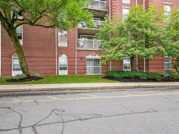 200 Captains Row 208, Chelsea MA 02150