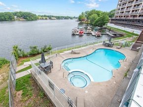 65 Lake Ave 831, Worcester MA 01604
