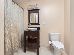 65 Lake Ave 831, Worcester MA 01604