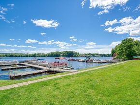 65 Lake Ave 831, Worcester MA 01604