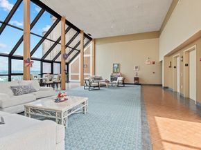 65 Lake Ave 831, Worcester MA 01604