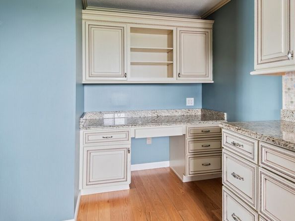 65 Lake Ave 831, Worcester MA 01604