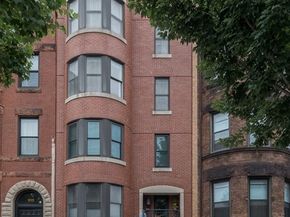 910 Beacon St 4, Boston MA 02215