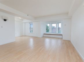 910 Beacon St 4, Boston MA 02215