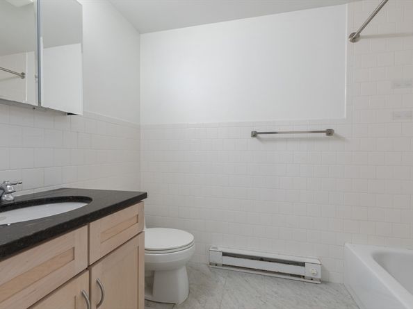 910 Beacon St 4, Boston MA 02215