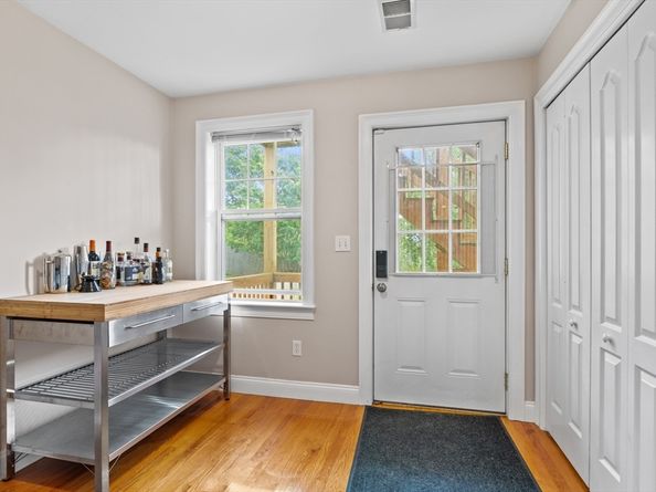 7 Fox St 1, Boston MA 02122