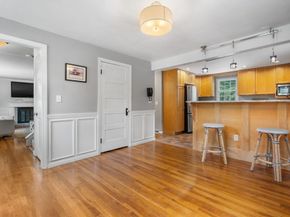 10 Carlida Rd, Groveland MA 01834
