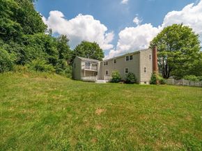 10 Carlida Rd, Groveland MA 01834