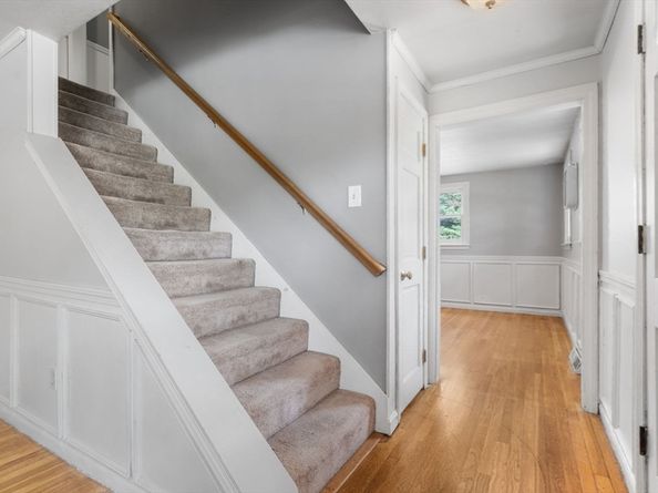 10 Carlida Rd, Groveland MA 01834