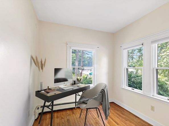 1 Spinney Ter, Belmont MA 02478