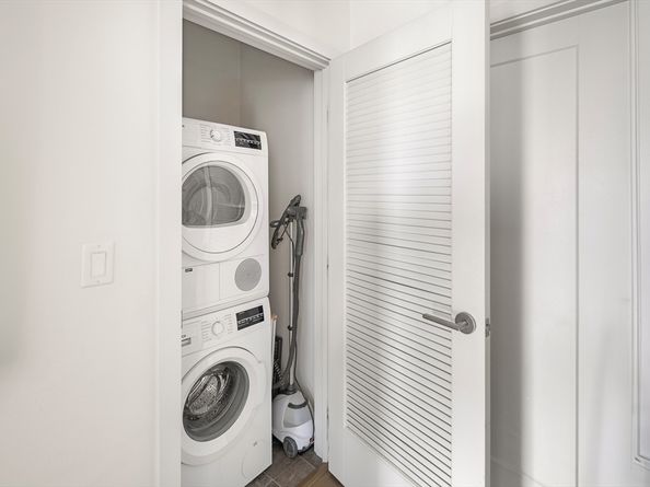 45 Lewis St 214, Boston MA 02128