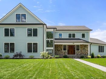 53 Crestview Rd