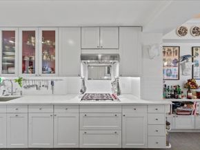 137 Marlborough 7, Boston MA 02116