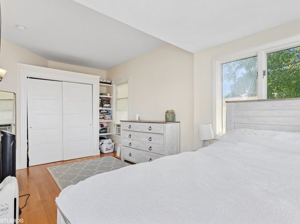 44 Cliff 3, Winthrop MA 02152