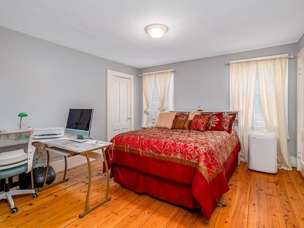 87 Eaton St, Fitchburg MA 01420