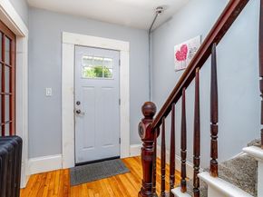 87 Eaton St, Fitchburg MA 01420