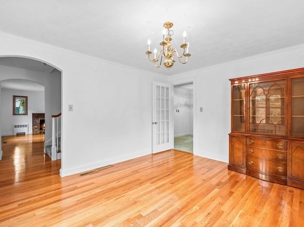 114 Parker Rd, Wakefield MA 01880