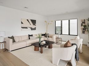 51 Silver St PH, Boston MA 02127