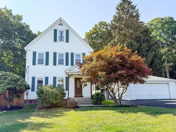 11 Holden Street, Worcester MA 01605
