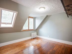 11 Holden Street, Worcester MA 01605
