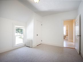 11 Holden Street, Worcester MA 01605