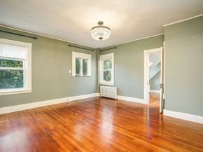 11 Holden Street, Worcester MA 01605