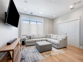 115 B St 2, Boston MA 02127