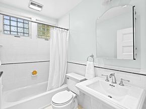 35 Bradford Rd, Newton MA 02461