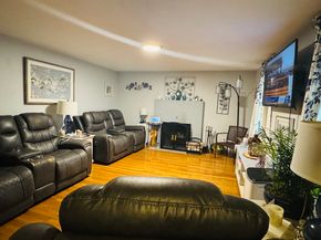 24 Bells Brook Rd, Lakeville MA 02347