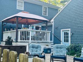 24 Bells Brook Rd, Lakeville MA 02347