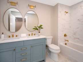 1053 Main St 5, Concord MA 01742