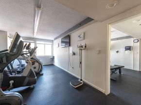 250 Hammond Pond Parkway 1610N, Newton MA 02467