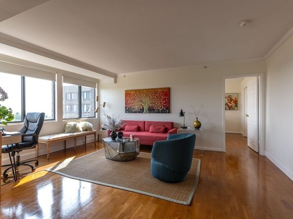 250 Hammond Pond Parkway 1610N, Newton MA 02467