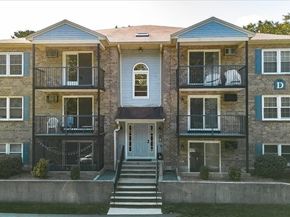 610 S Franklin St D304, Holbrook MA 02343