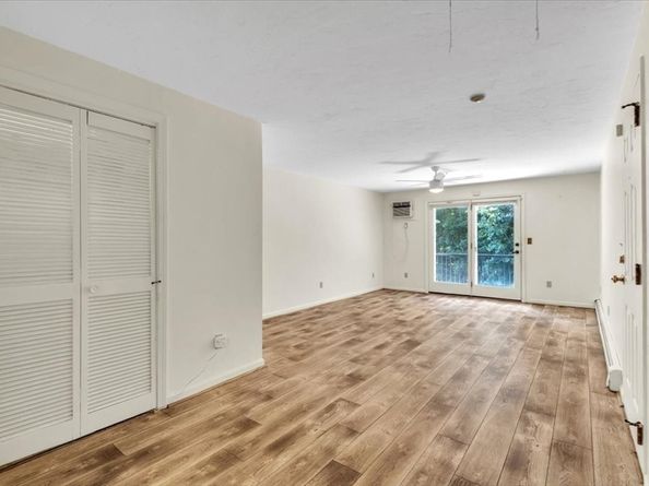 610 S Franklin St D304, Holbrook MA 02343