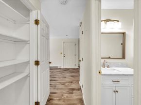 610 S Franklin St D304, Holbrook MA 02343