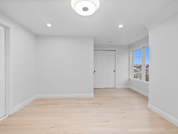 5 Chatham 5A, Watertown MA 02472